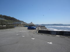 海岸上の駐車場（2013年4月）