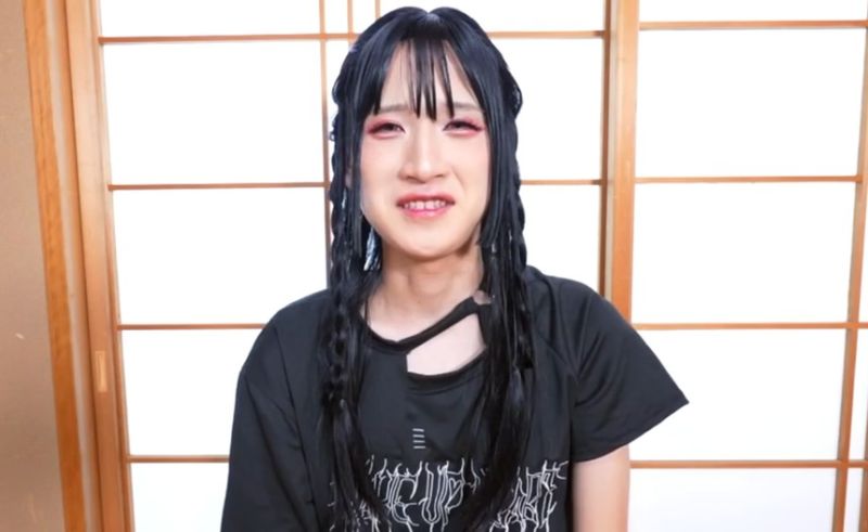 ファイル:U女装.jpg