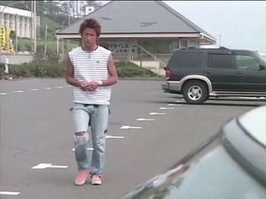 七里ヶ浜海岸駐車場